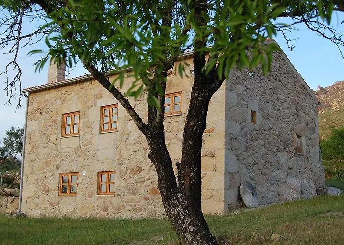Casa Da Carrica - Serra Da Estrela Farm stay *