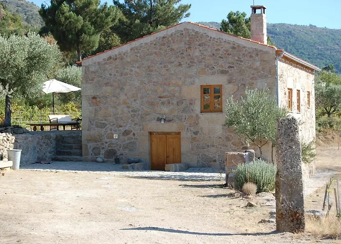 Agroturismo Casa Da Carrica - Serra Da Estrela *